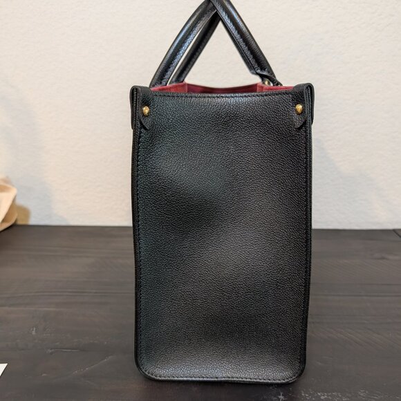 Louis Vuitton OnTheGo mm - Picture 2 of 11